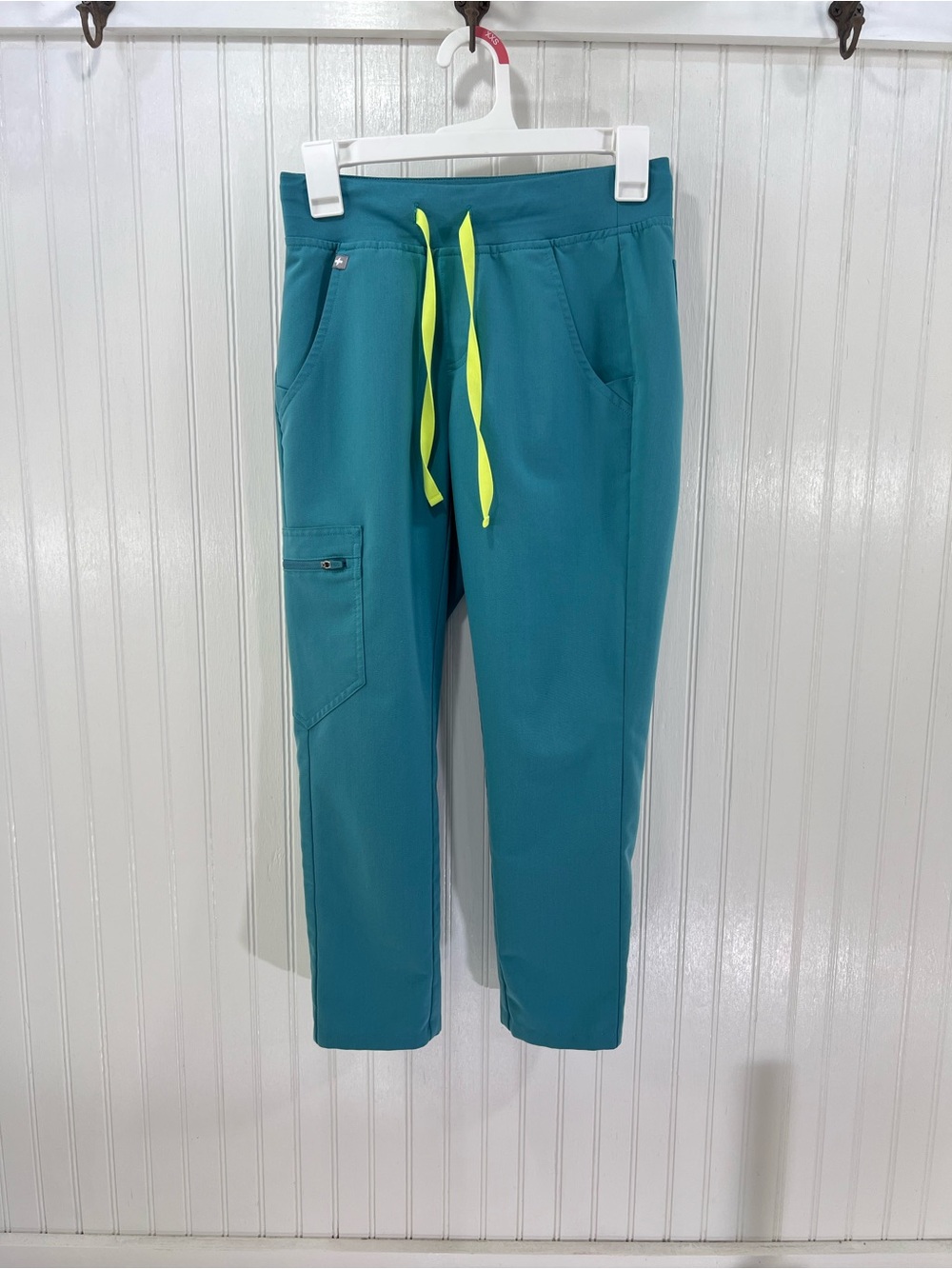 FIGS Yola Skinny Scrubs Teal Blue Neon Yellow Drawstring Tag=XXS/T But Hemmed